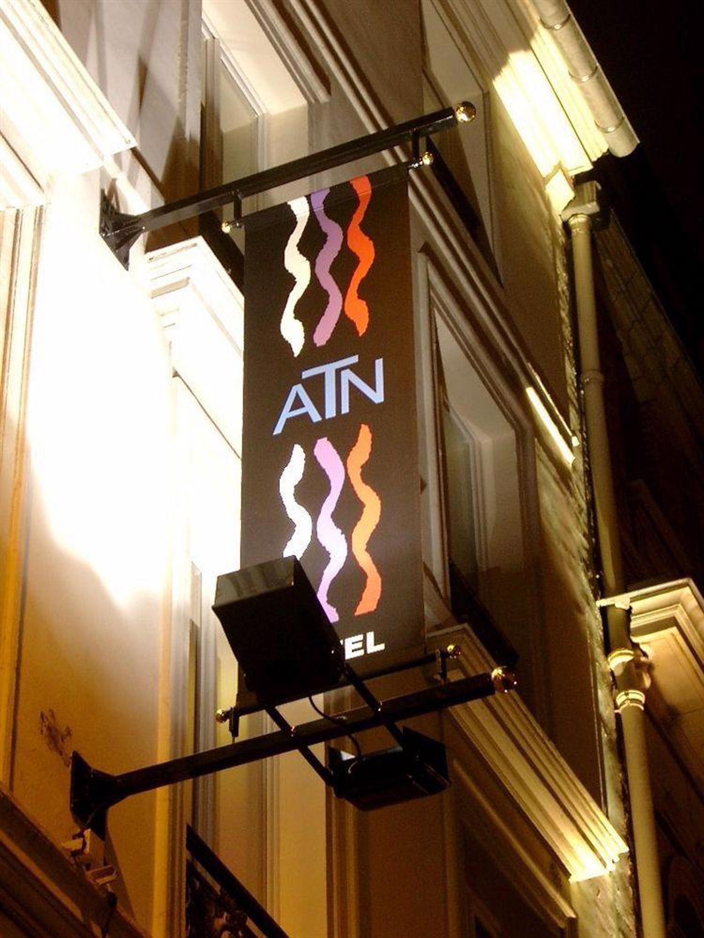 Atn Hotel Paris Exterior photo