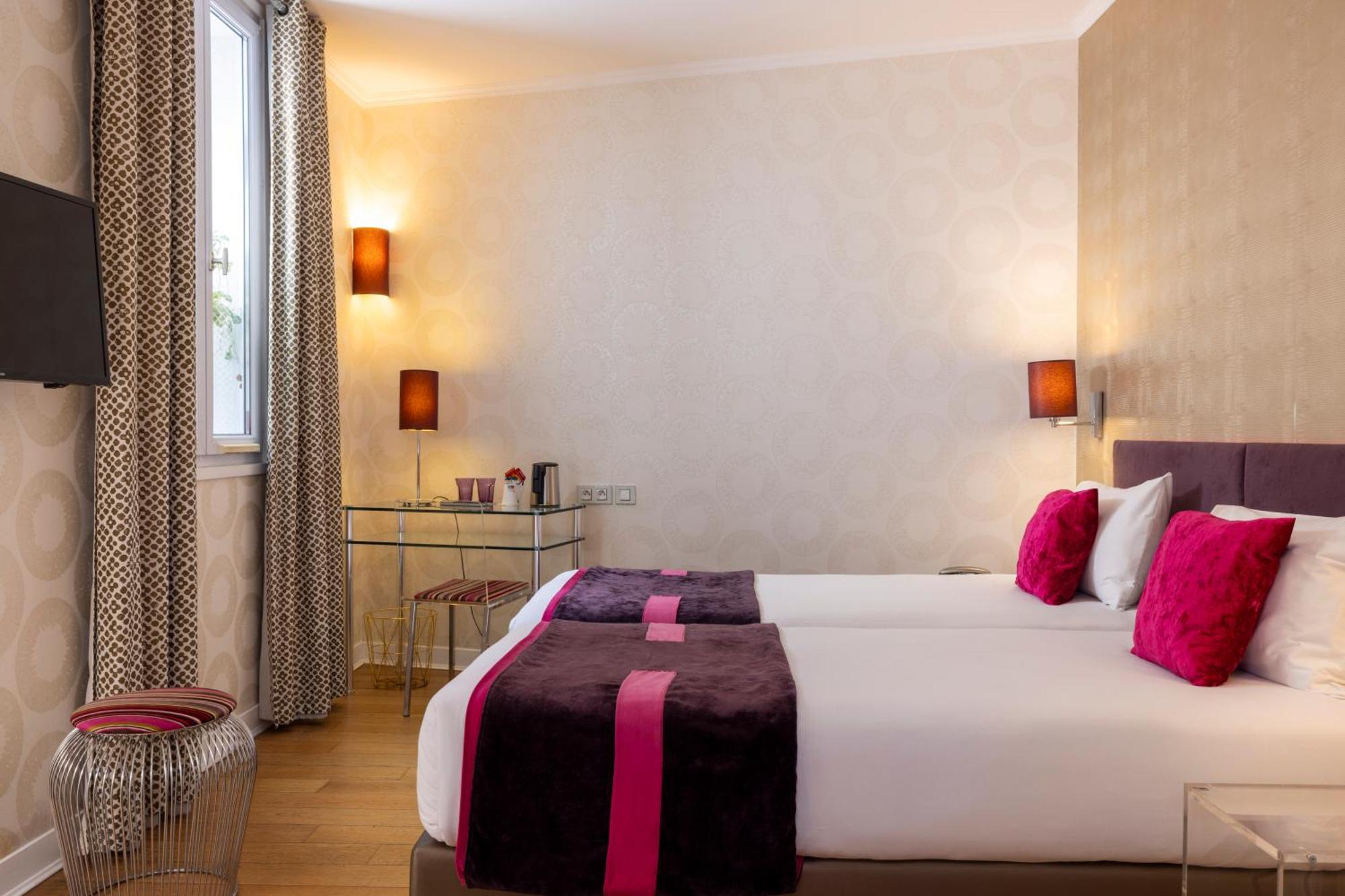 Atn Hotel Paris Exterior photo